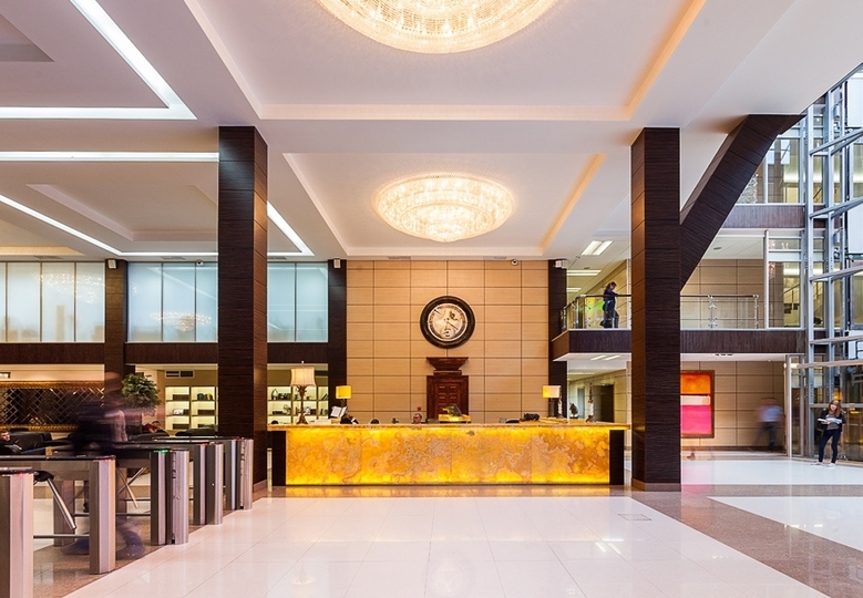 Бизнес-центр "Омега Плаза"